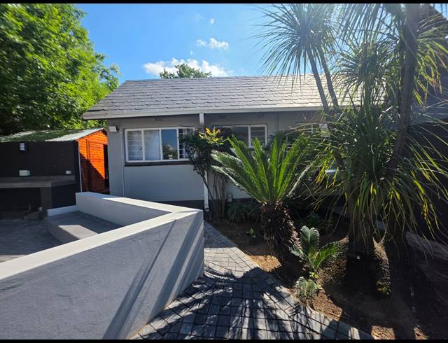 3 BEDROOM HOUSE FOR SALE IN VANDERBIJLPARK SW 5